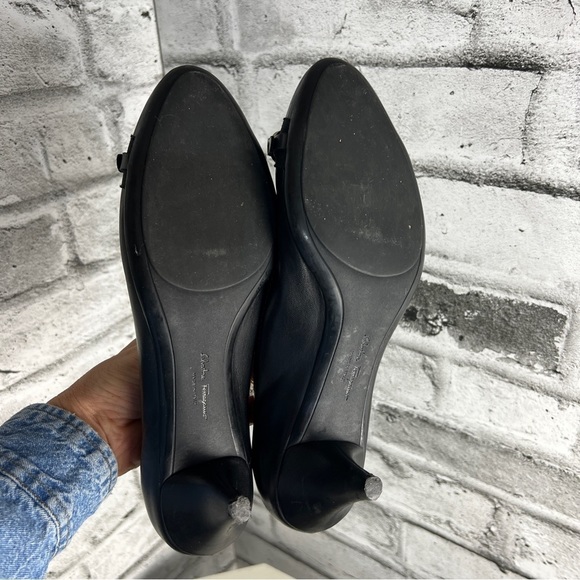 COPY - Salvatore Ferragamo Vintage Black Leather Horsebit Kitten Heel Pumps Siz… - Picture 8 of 11